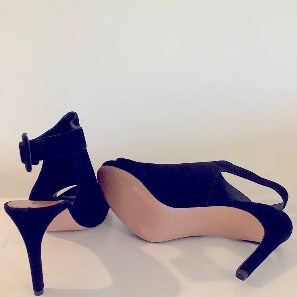Via Spiga Black Suede Slingback Heels - Picture 4 of 6